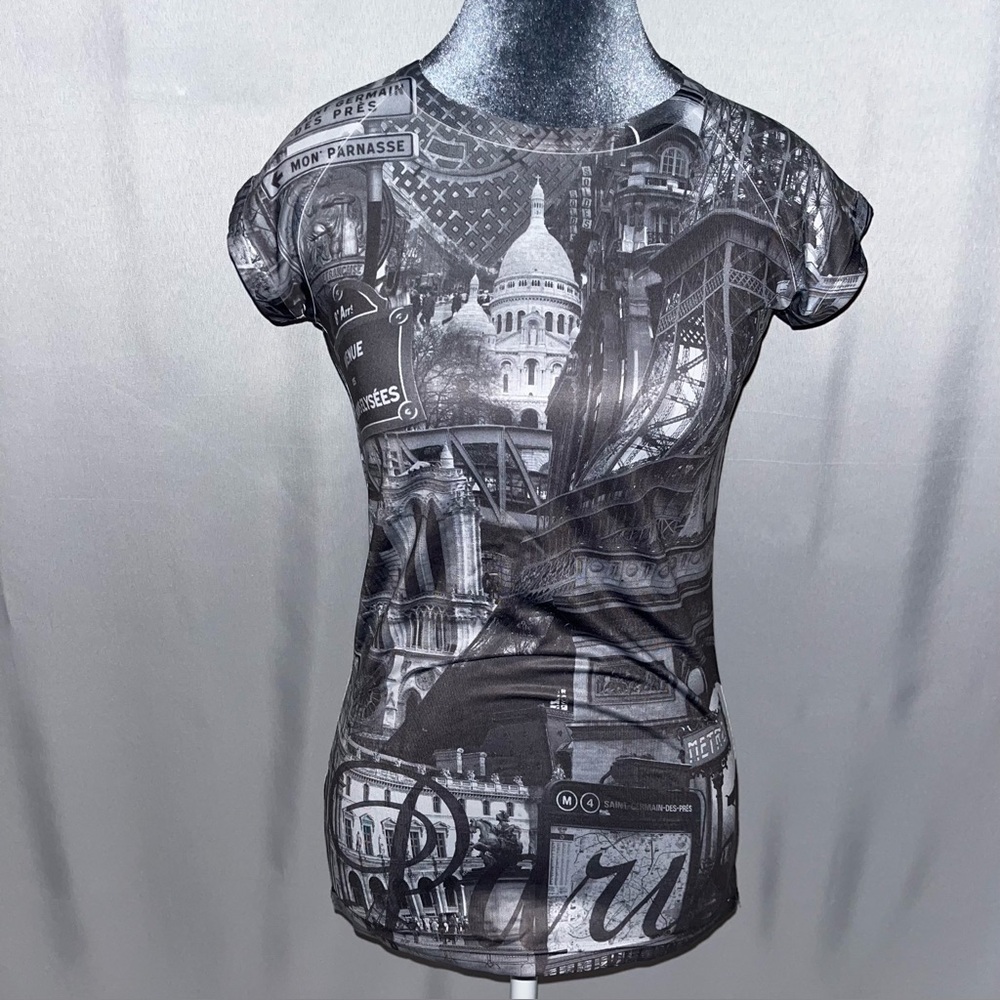 Hello Paris Gray Top